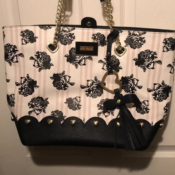 Betsey Johnson Handbags - Betsey Johnson tote!! 💕